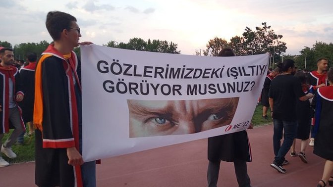 Bazen ODTÜ'lü olmak istersin! ODTÜ mezuniyet pankartları nasıl ama 🤩?