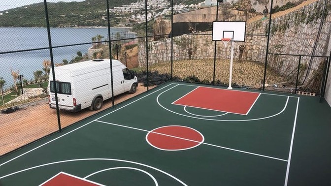 Bulunduğunuz yerde basketbol sahası var mı?