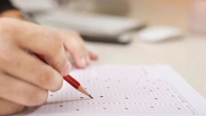 KPSS'de yeni takvim belli oldu. Sınava girmeyi düşünüyor musunuz?