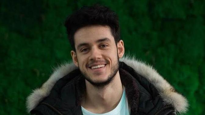 Orkun Işıtmak YouTube'da 10 milyon aboneye ulaştı! Videolarını izliyor musunuz?
