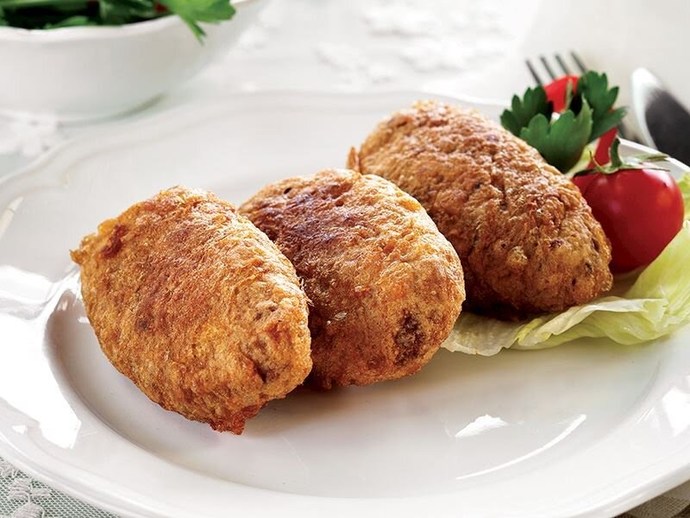 1 oturuşta Kadinbudu köfte kaç tane yersiniz?