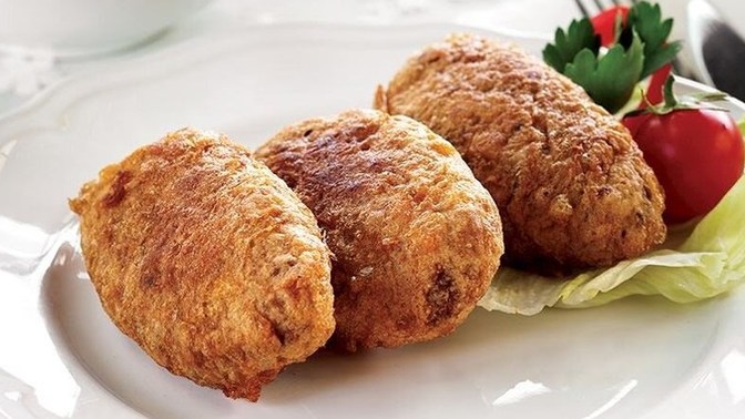 1 oturuşta Kadinbudu köfte kaç tane yersiniz?