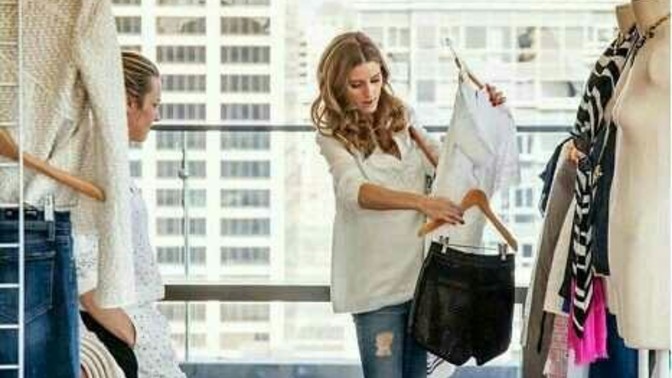 Alışverişte bekleten mi oluyorsunuz bekleyen mi?