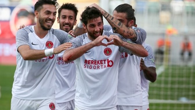 Süper Lig 1. haftanın takımı sizce hangisiydi?