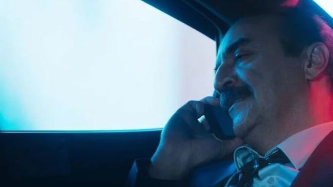 Mesai saatinden sonra iş yeri müdürün ya da patronun arasa açar mısın?