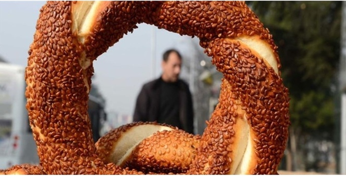 Ankarada simide zam geldi, artık ekmekten daha pahalı! Simit sever misiniz?