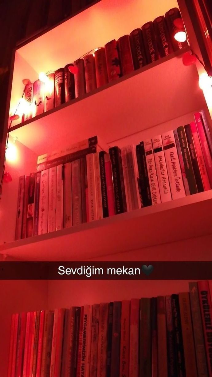 Bugün 9 Ağustos Dünya Kitapseverler Günü. Kitap okumayı seviyor musunuz?