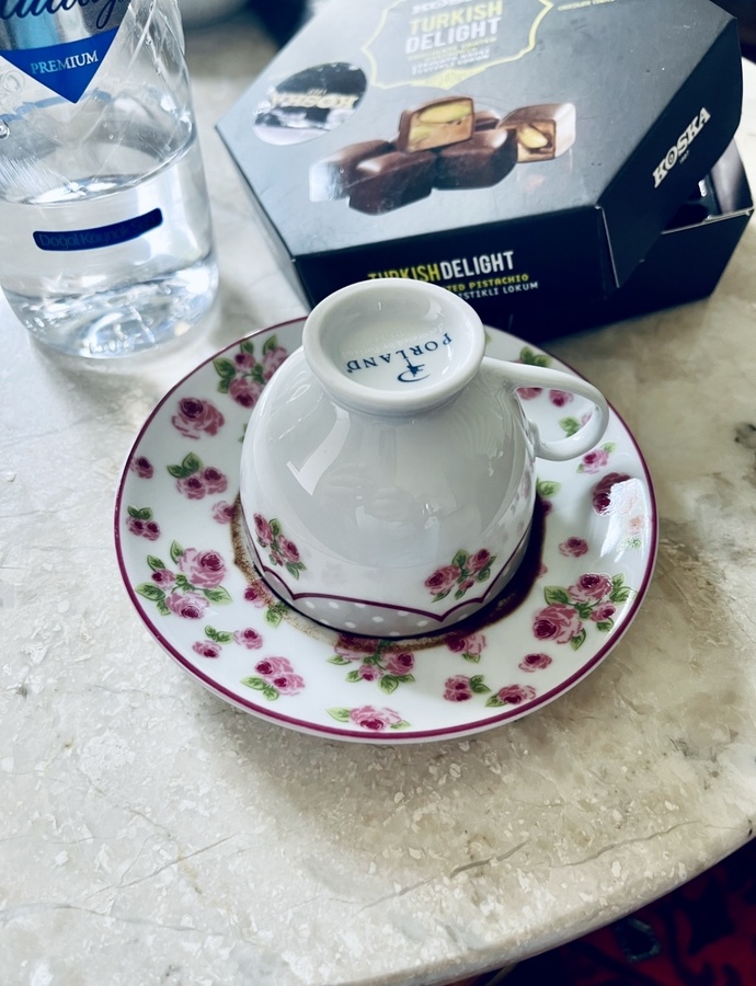Kahvenizi içtikten sonra kapar mısınız?