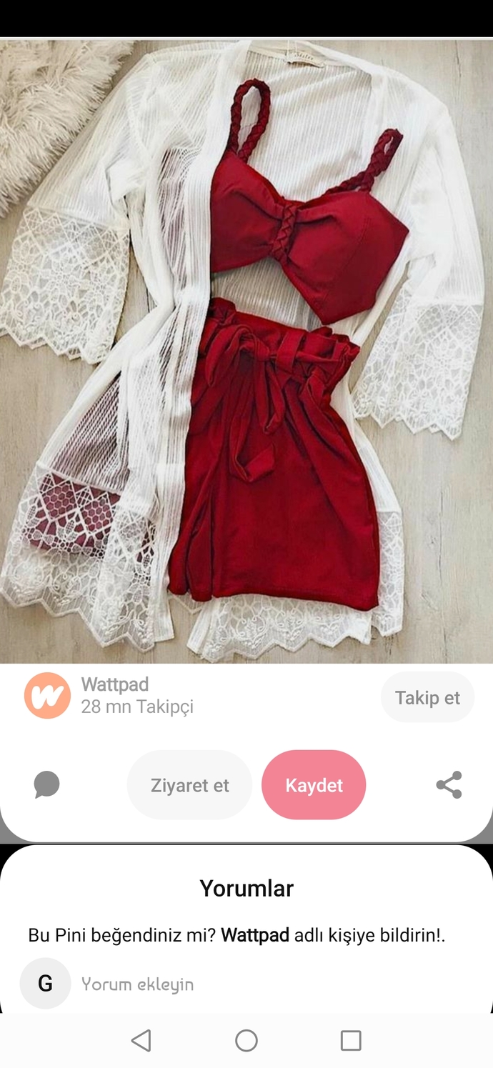 Bu gecelik seksi mi yoksa kötü mü?