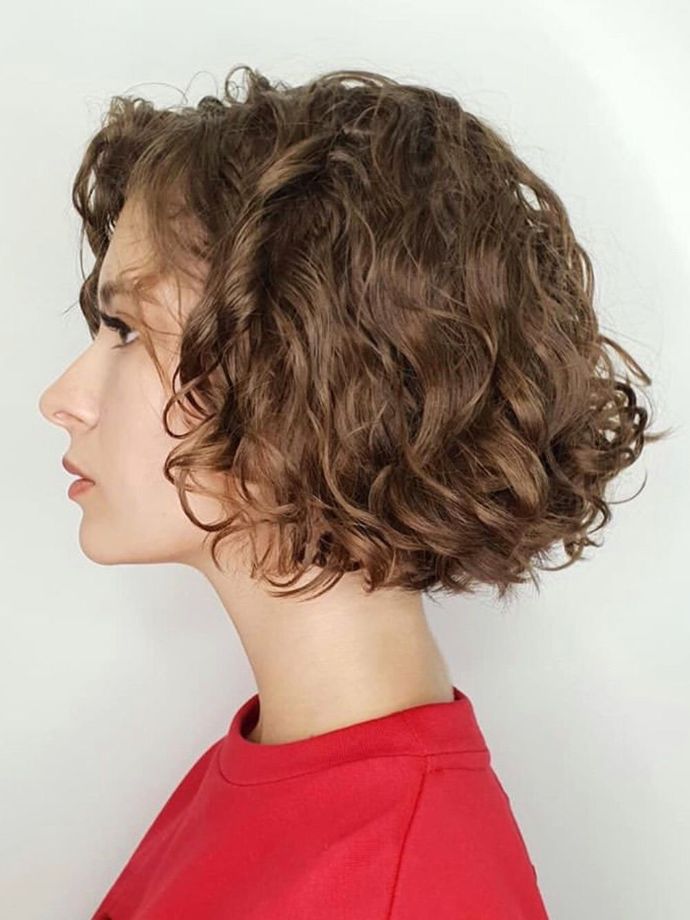 Bu üç saç modelinden hangisi daha hoş?