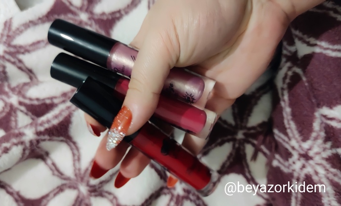 BİM'e gelen lip glosslardan kapabildiniz mi?