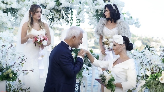 Yasak elma dizisinin hangi sezonu sizin için vazgeçilmez oldu?