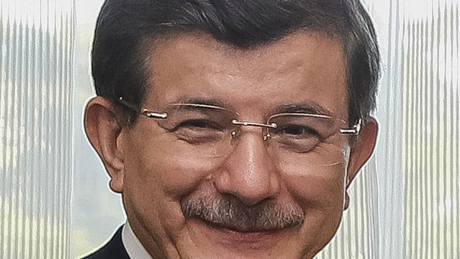 Ahmet Davutoğlu Hakkında Ne Düşünüyorsunuz?