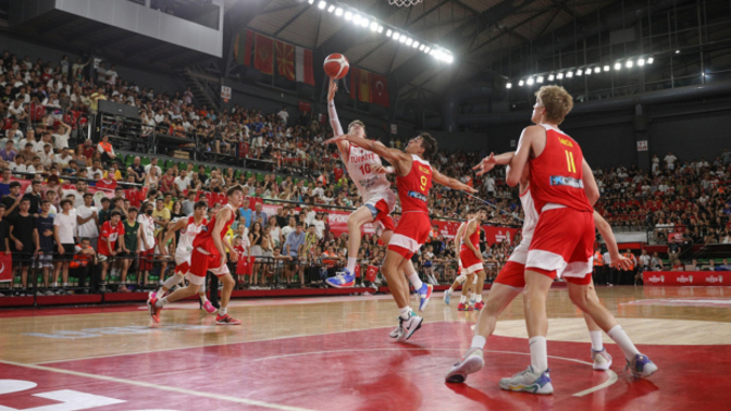Bu akşam oynanacak Türkiye-Ukrayna Milli Basketbol maçını kazanır mıyız?