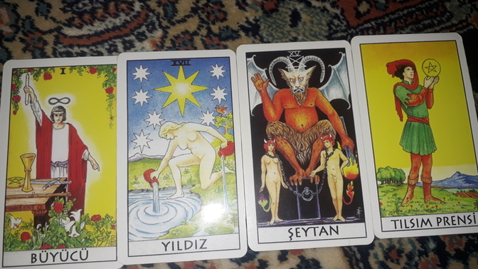 Tarot bakmayı bilen biri yardımcı olabilir mi?