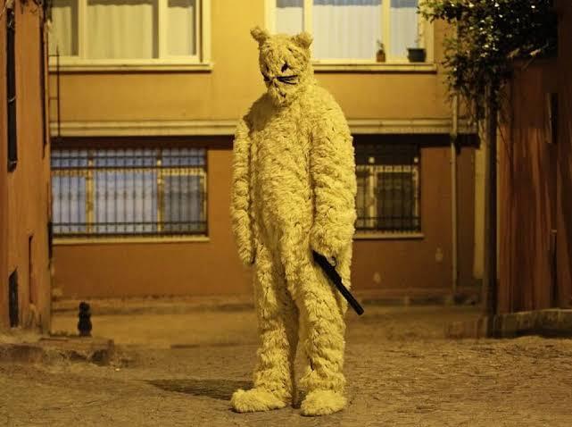 Boş zamanlarınızda ne yaparak saçmalarsınız😀?
