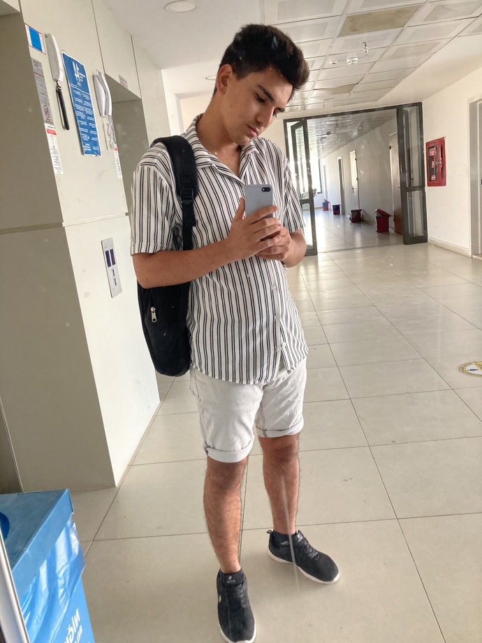 Erkekler bacak kıllarını almalı mı?