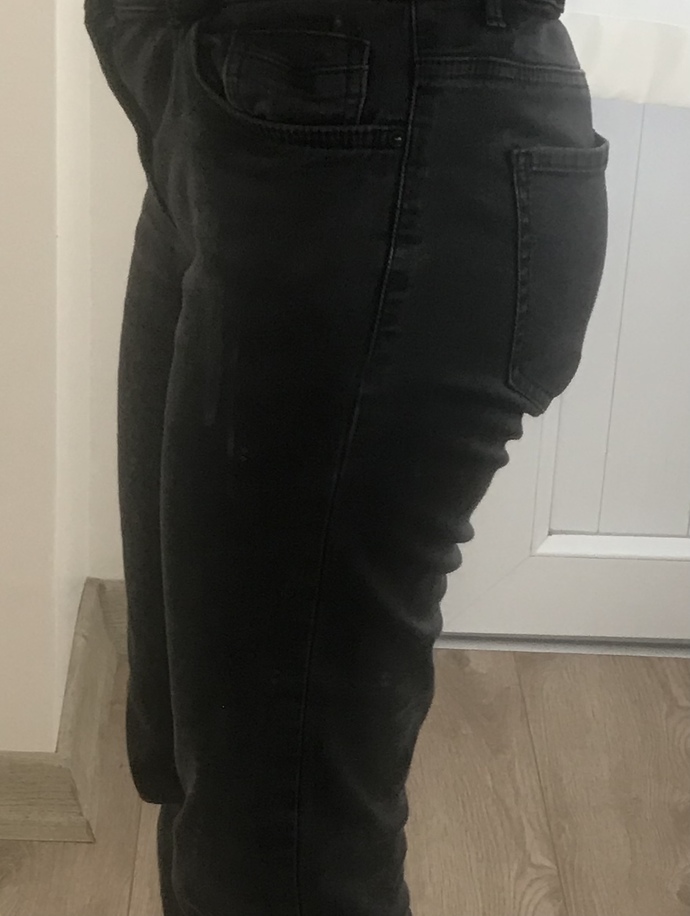 43 kiloyum ama zayıf olmama rağmen basenlerim ve kalçam var. Bu bölgeler nasıl erir?