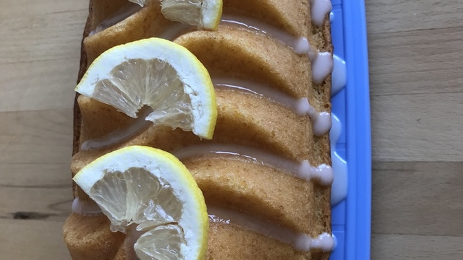 Limonlu kek yaptım çok da severim. Keki neli seversiniz?