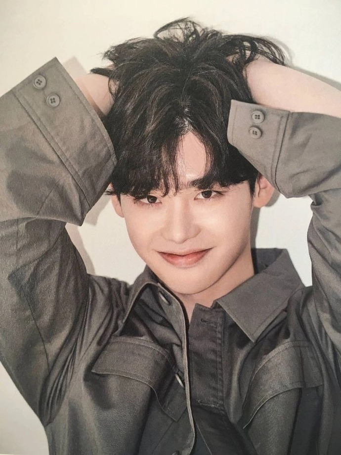 Saç modelini en beğendiğiniz ünlü kim?