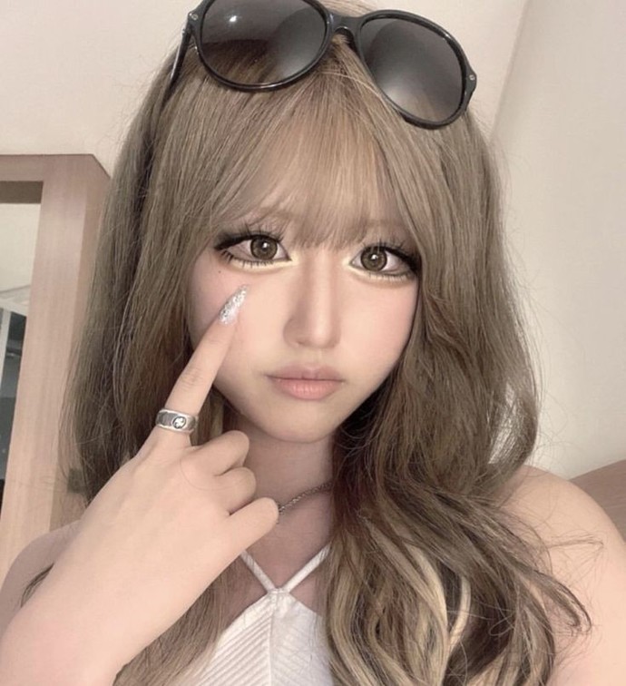Gyaru sitilini sever misiniz?