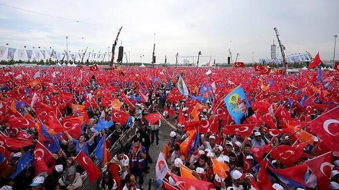 Türkiye çok garip bir ülke değil mi?