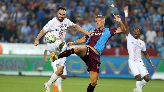 Trabzonspor - Hataysporu 1-0 yenerek ligte 2de 2 yaptı! Maçı nasıl buldunuz?