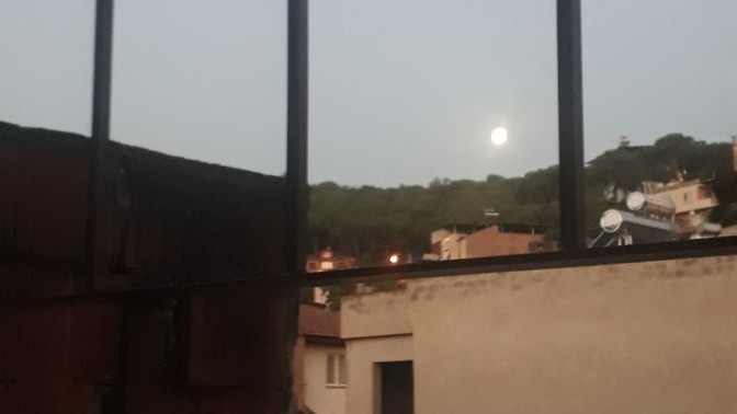 Bu dolunay olayı sizi de geriyor mu?