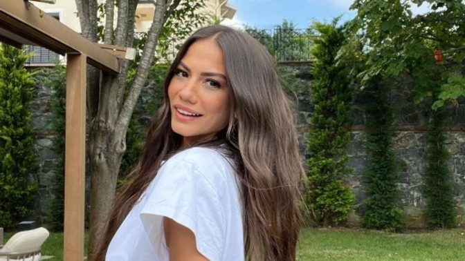 Demet Özdemir bana çok çekici geliyor peki ya size?