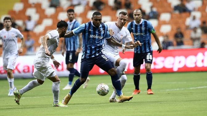 Adana Demirspor 3 - Sivasspor 0... Lider montella ile yine gözümüzün pasını sildi! Maçı nasıl buldunuz?