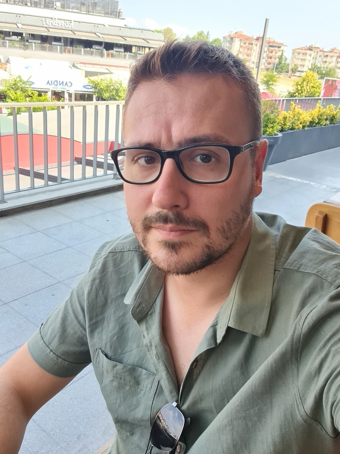 Pazar pazar napıyor sunuz?