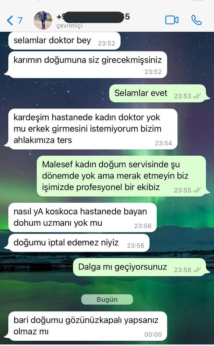 Erkek doktor, doğumu gözü kapalı yapabilir mi?