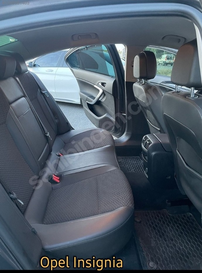 Opel Insignia mı yoksa Volkswagen Passat B7 mi?