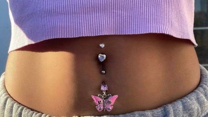 Göbekte piercing seviyor musunuz?