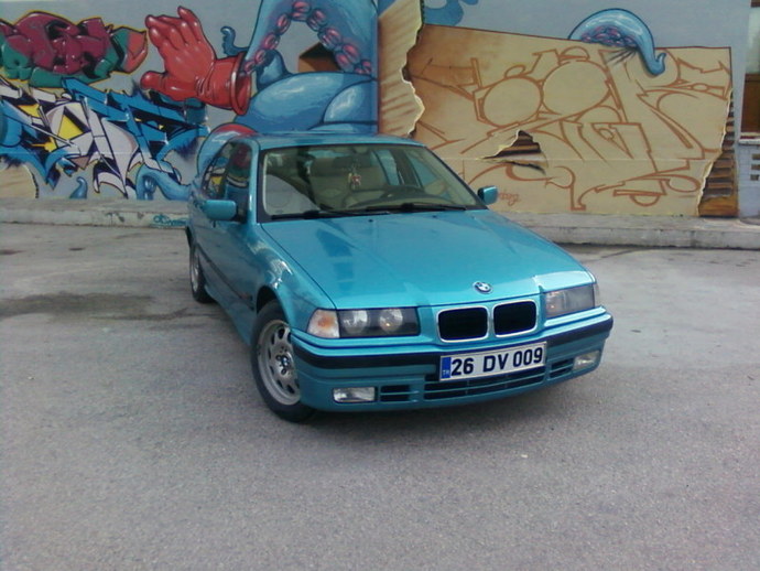 E36 Sedan
