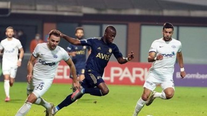 Kasımpaşa 0 - Fenerbahçe 6... Sarı lacivertliler'den farklı galibiyet! Maçı nasıl buldunuz?