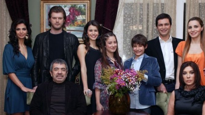 Entrika dolu film veya dizi senaryoları her zaman izlenmeyi arttırır mı?