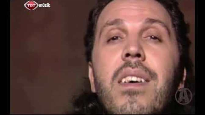 Günaydın güzel dostlar. Yeni güne 1990'lerın ünlü şarkılarıyla başlamaya ne dersiniz?