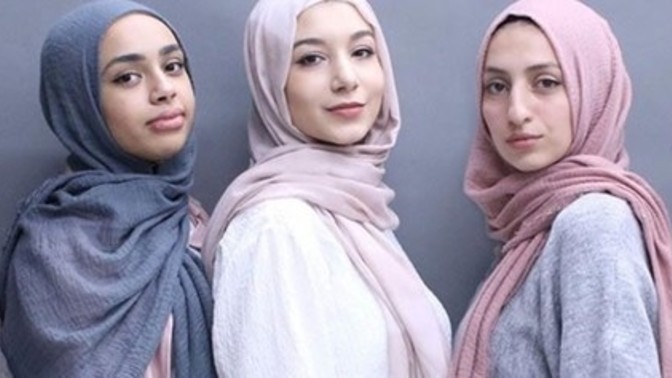 Kadınların başı kapalıdır da erkeklerin neden kapalı olması emredilmez?