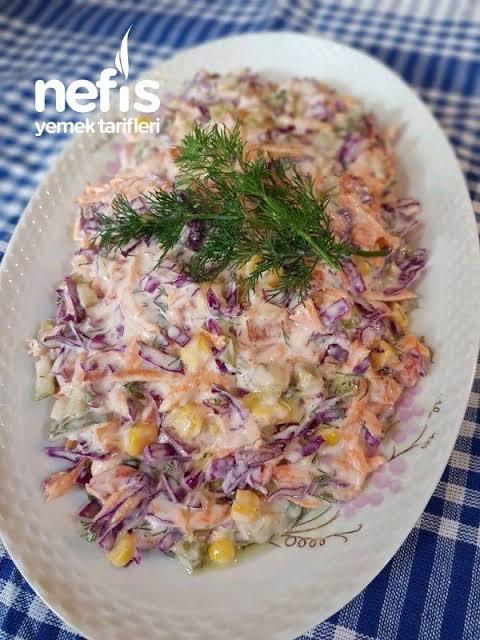 Salata sever misiniz?