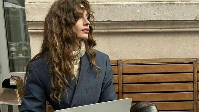 Biz istemeden yapılan yardımlara minnet duymak zorunda mıyız?