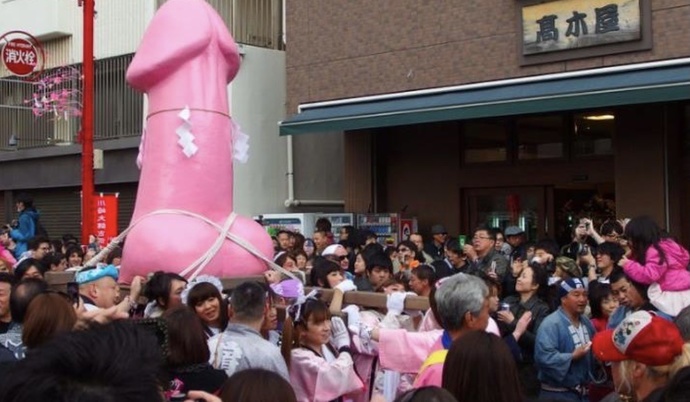 Japonya’nın geleneksel festivali “Kanamara Matsuri” ülkemizde de yapılsa gelen tepkiler nasıl olurdu?