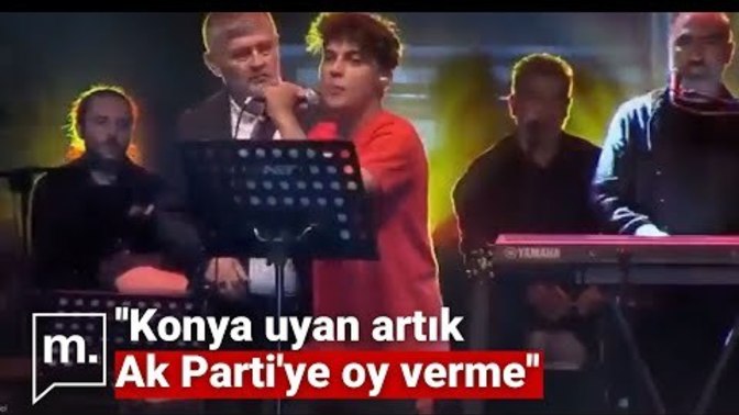 Sahneye fırlayan gencin 'Konya uyan artık!' diye yaptığı çağrı gündem oldu! Sizce uyanır mı?