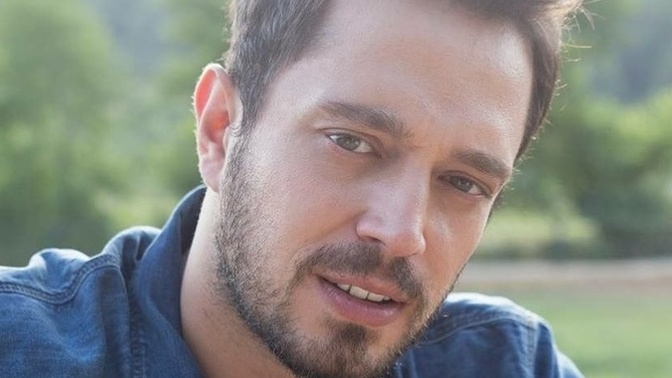 Sizce Murat Boz yakışıklı mı?