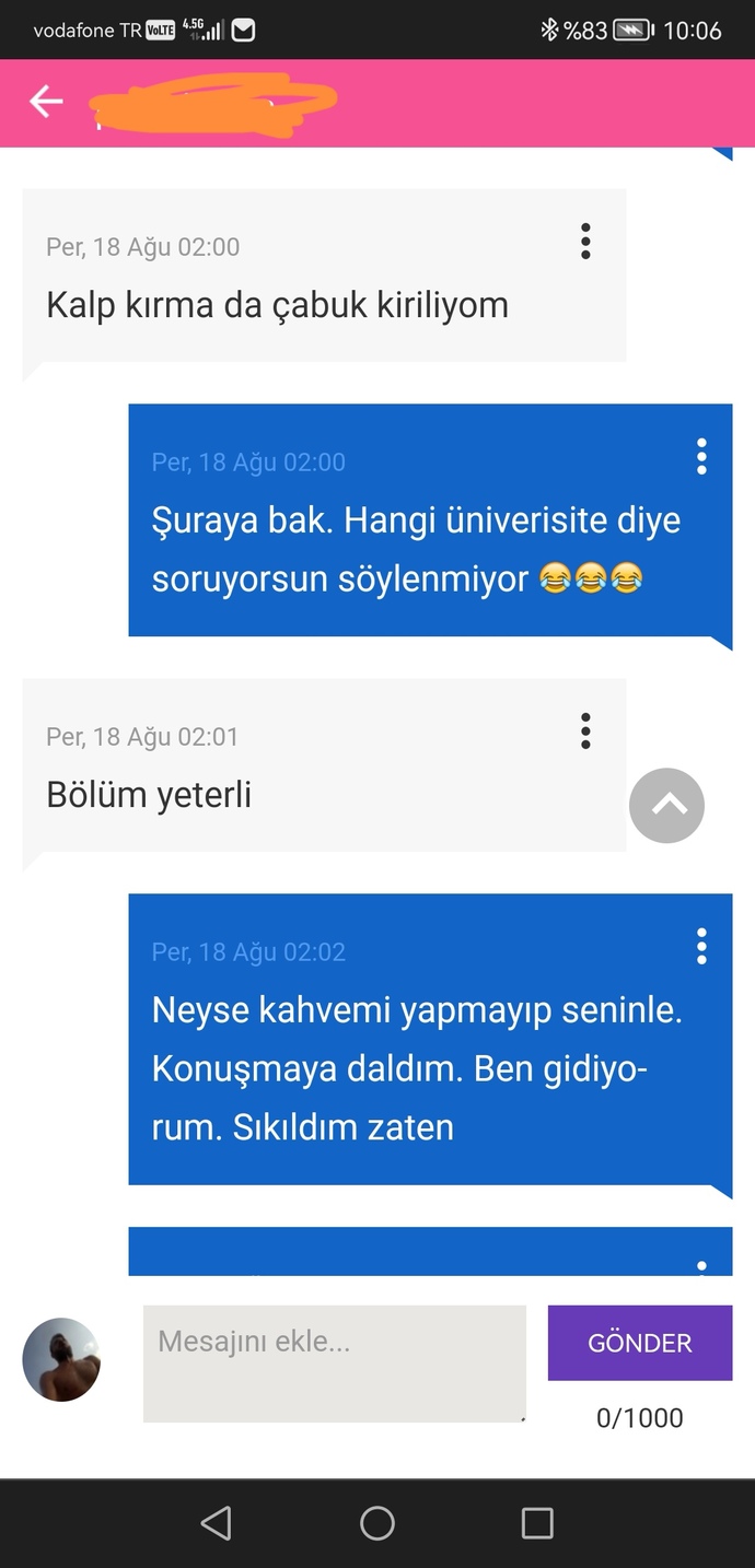 Buradakilerin kimi neden bu kadar tuhaf?