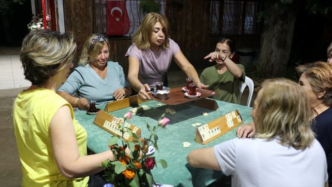Kadınlara özel kıraathane açıldı, artık eve geç gelme devri kadınlarda mı👀?
