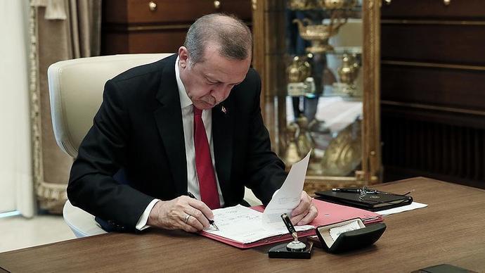 Cumhurbaşkanı Erdoğanın masasındaki yeni anket! AK Partinin son oy oranı belli oldu, oy oranları hakkında düşünceniz nedir?