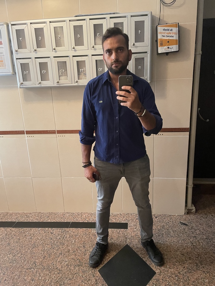 Şu an üstünüzde ne var 😂😂?