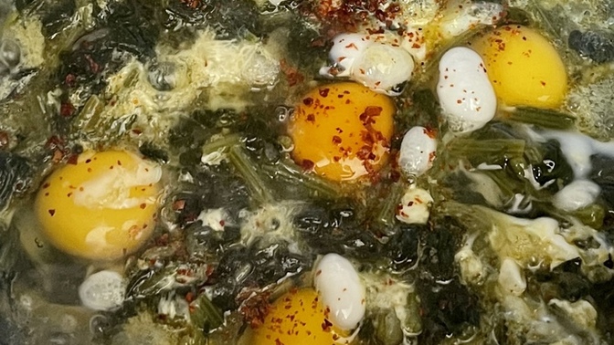 Ispanaklı yumurta yaptım, nasıl olmuş?