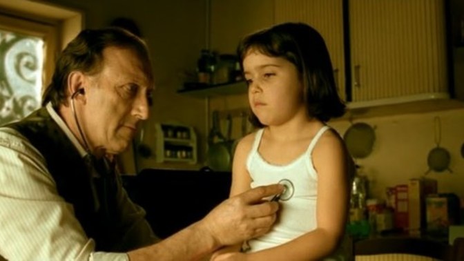 Babamdan sevgi görmediğim için çevresindekileri çok kıskanıyorum. Abartıyor muyum?